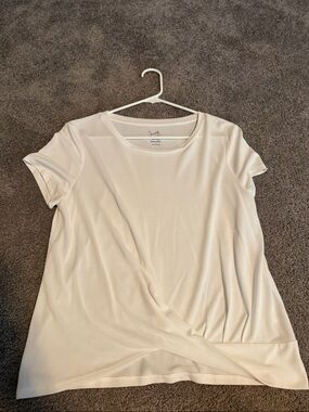 Twist-Front Short Sleeve Tee